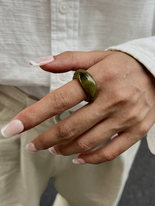 Accessoires pour bagues géométriques brillantes légèrement transparentes