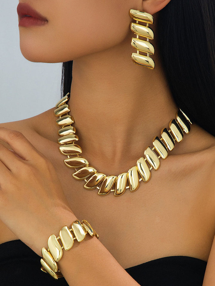 Parure collier et boucles d'oreilles géométrique