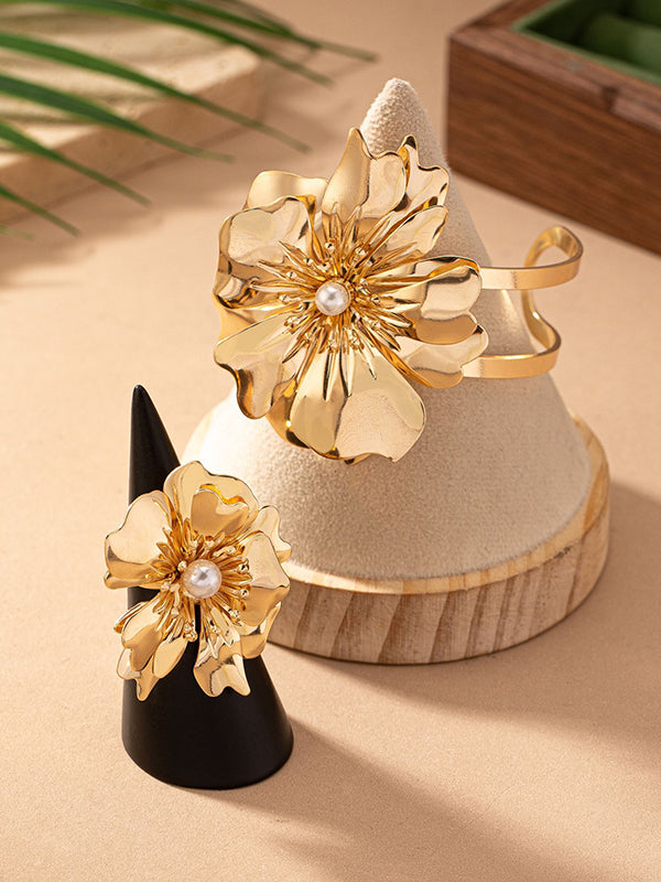 Bracelet Plissé Forme Fleur + Bagues Accessoires Deux Pièces