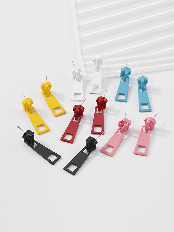 Boucles d'oreilles décontractées couleur unie