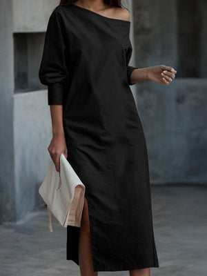 Robe mi-longue ample fendue sur le côté à manches longues, asymétrique à une épaule, couleur unie