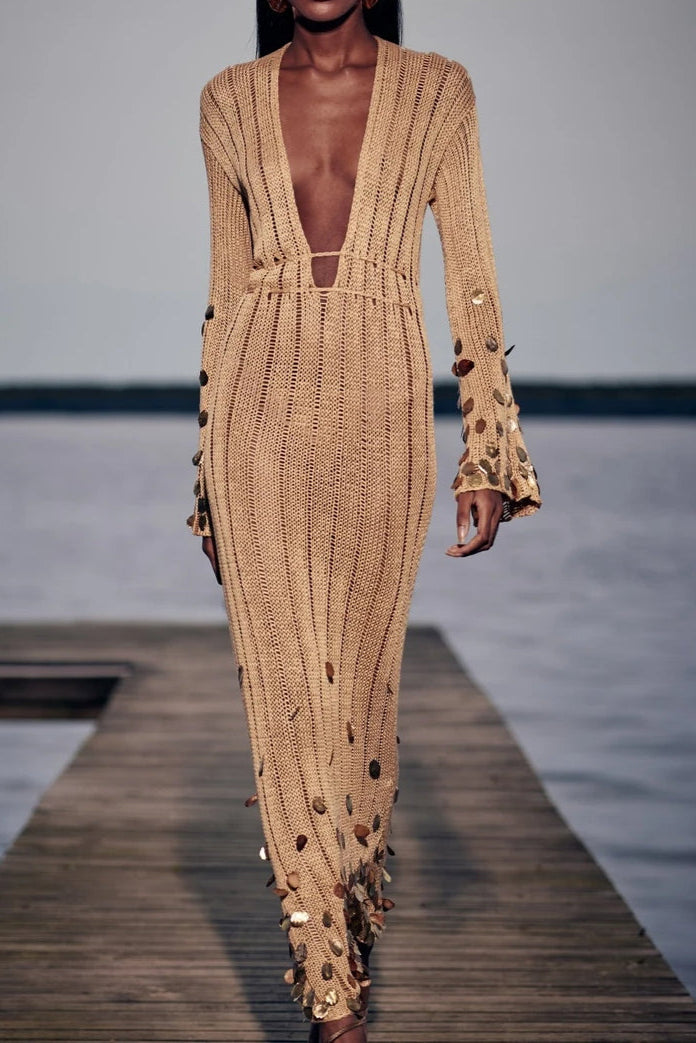 Dolly | Robe maxi en tricot avec silhouette féminine