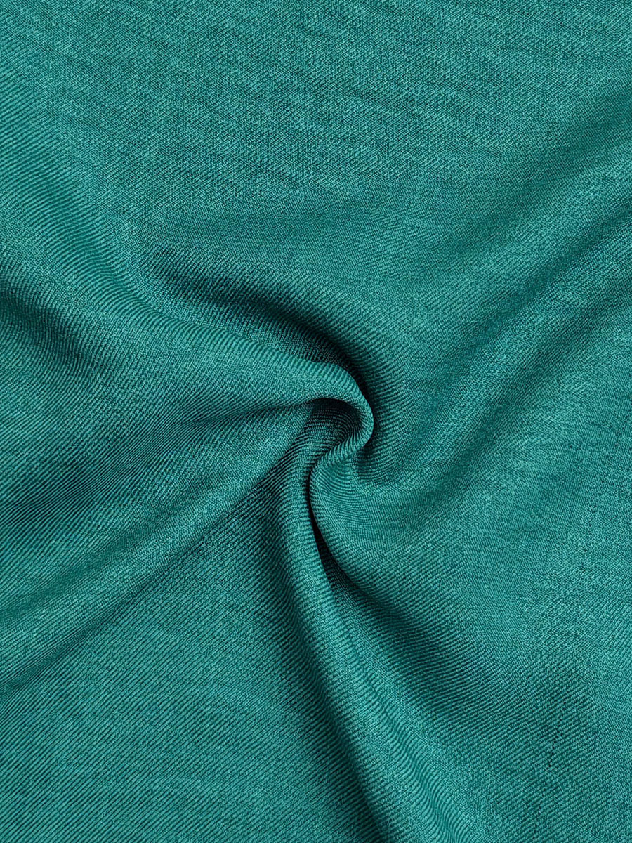 Robe mi-longue ample à manches chauve-souris, à poches, à décolleté en V profond, couleur unie