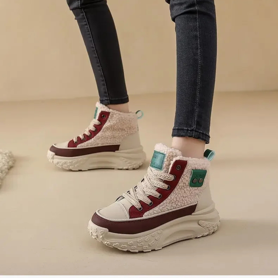 FrostWalk™ – Bottes d'hiver plates et doublées pour femmes avec doublure en peluche