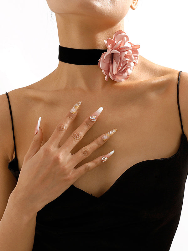 Collier en forme de fleur
