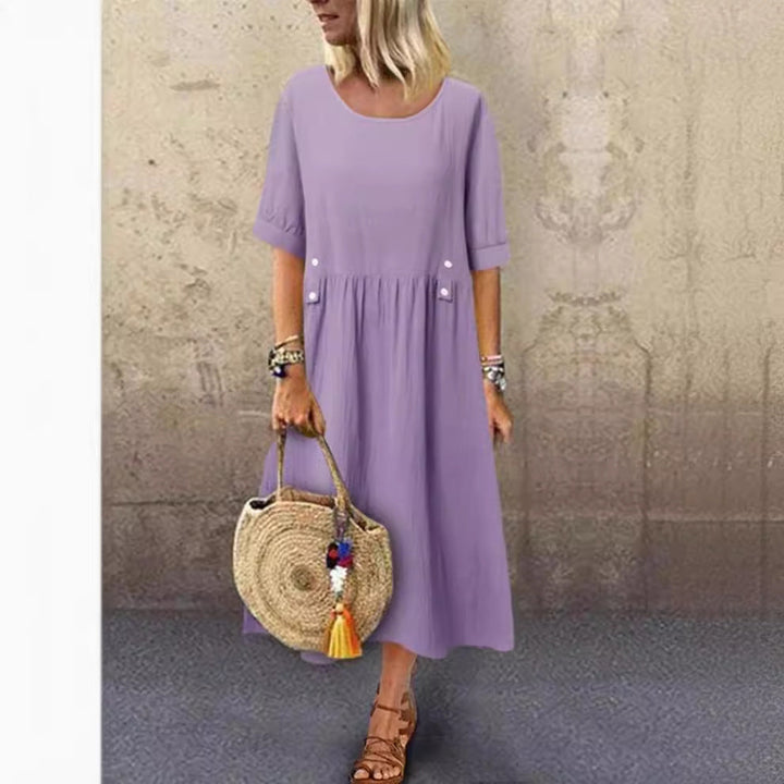 Clara - Robe midi avec des boutons à la taille