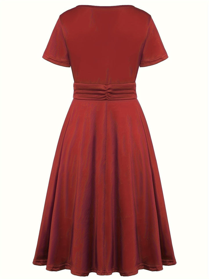 Elisa | Robe midi à encolure en V avec ourlet asymétrique