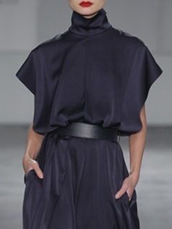 Robe longue ample à manches raglan, à empiècements, à taille nouée, à col haut, couleur unie