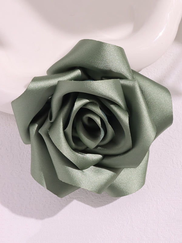 Broche à fleurs en 3D