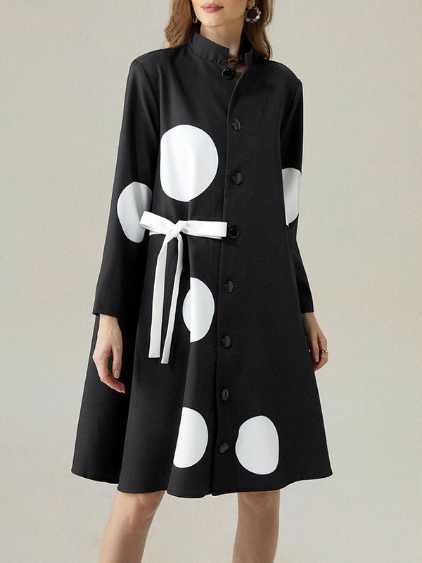 Vestes à manches longues amples asymétriques boutonnées à pois et col montant noué – Robes mi-longues à l'avoine et vêtements d'extérieur