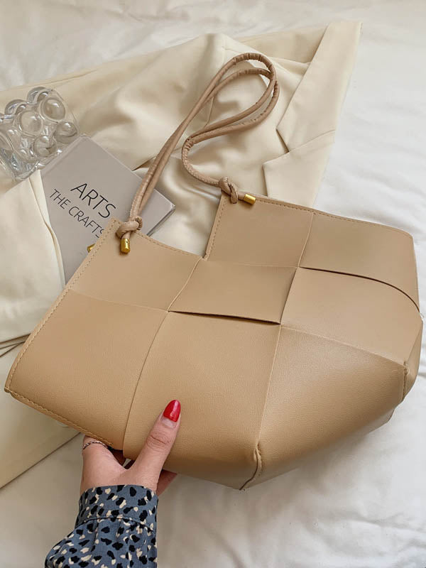 Sac à main géométrique tressé à empiècements, couleur unie