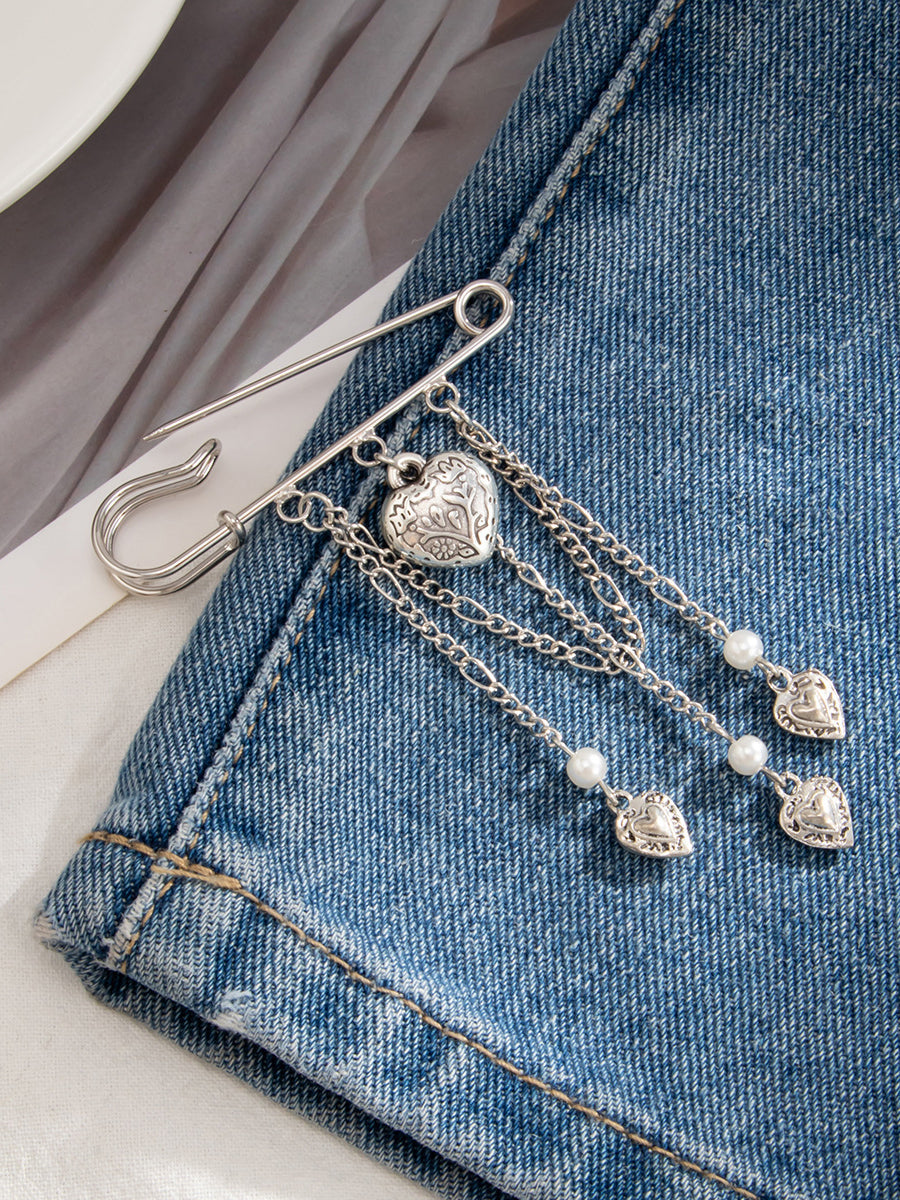 Broche en forme de cœur