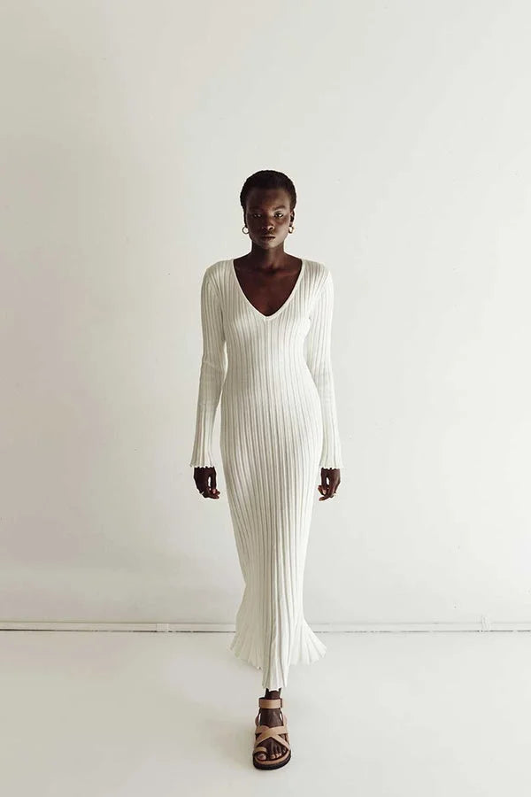 Lavinia - Robe midi en tricot à manches longues avec décolleté en V