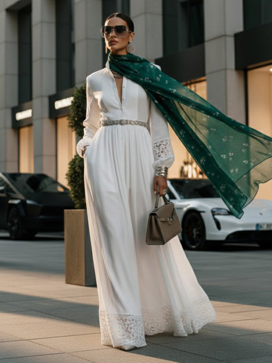 Robe chemise boutonnée ajourée plissée coupe trapèze, taille haute, avec ceinture, à poches, à empiècements, à col montant, couleur unie