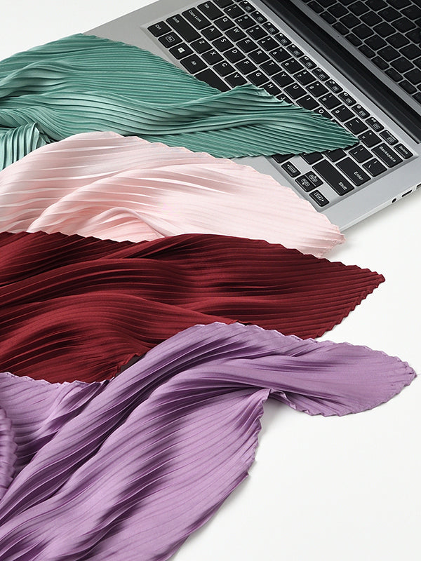 Écharpe plissée couleur unie