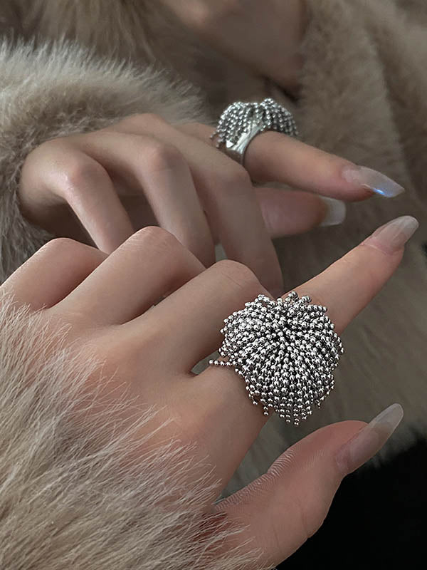 Bague géométrique à pompons