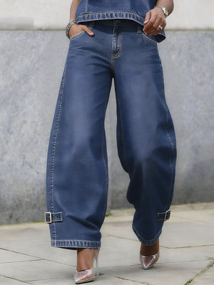 Jean taille haute, à jambes larges, à boucle, à poches, couleur unie