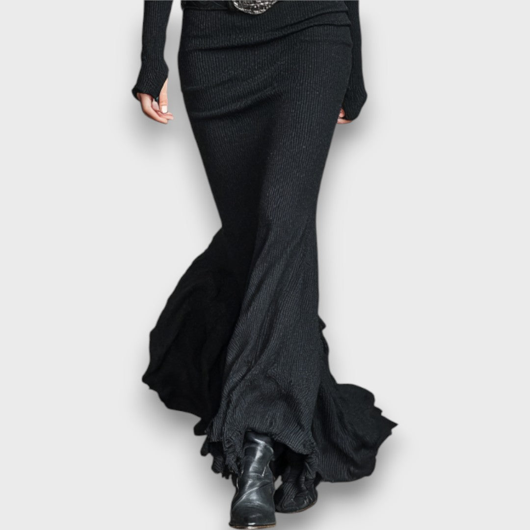 Selira – Robe maxi ajustée avec décolleté en V