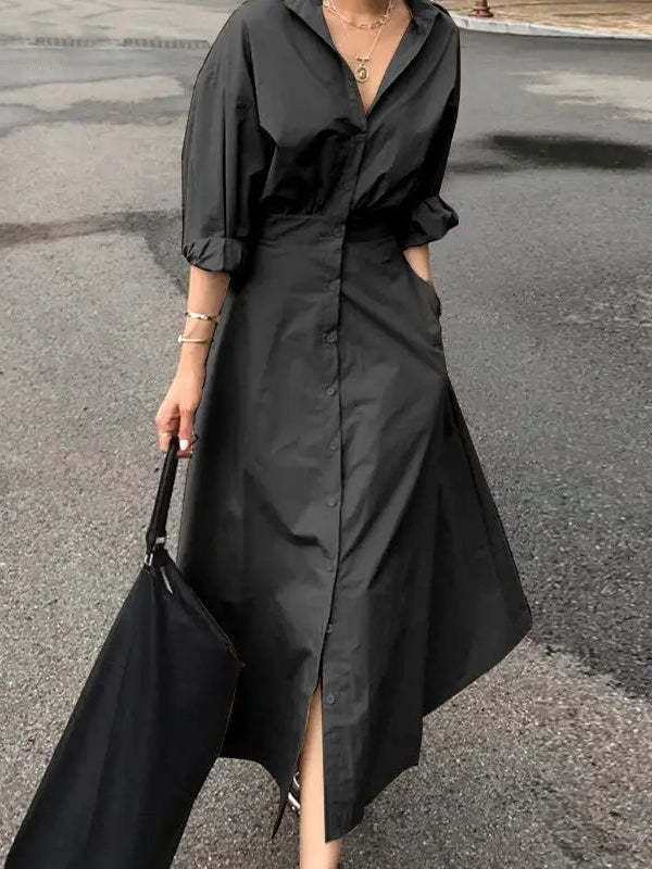 Robe chemise ample plissée à manches bouffantes, à empiècements, à col revers, couleur unie