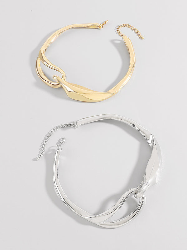 Collier géométrique ajouré couleur unie
