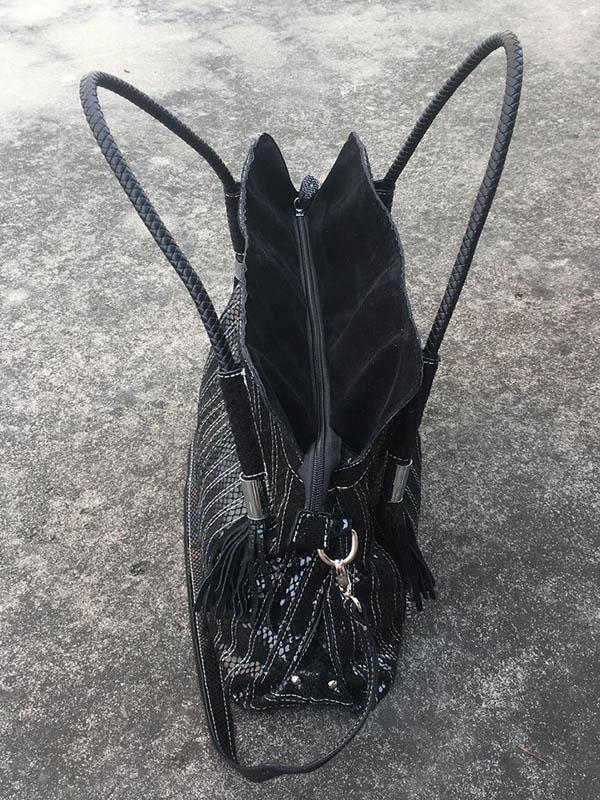 Sac en cuir à bandoulière rayé à empiècements