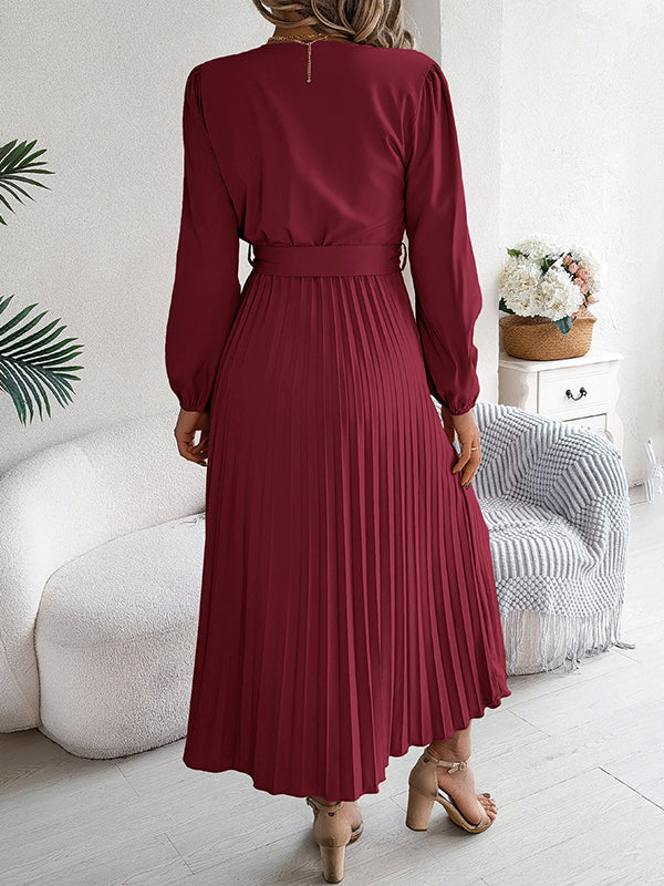 Robe longue boutonnée plissée taille haute, à manches longues, avec ceinture, à col en V, couleur unie