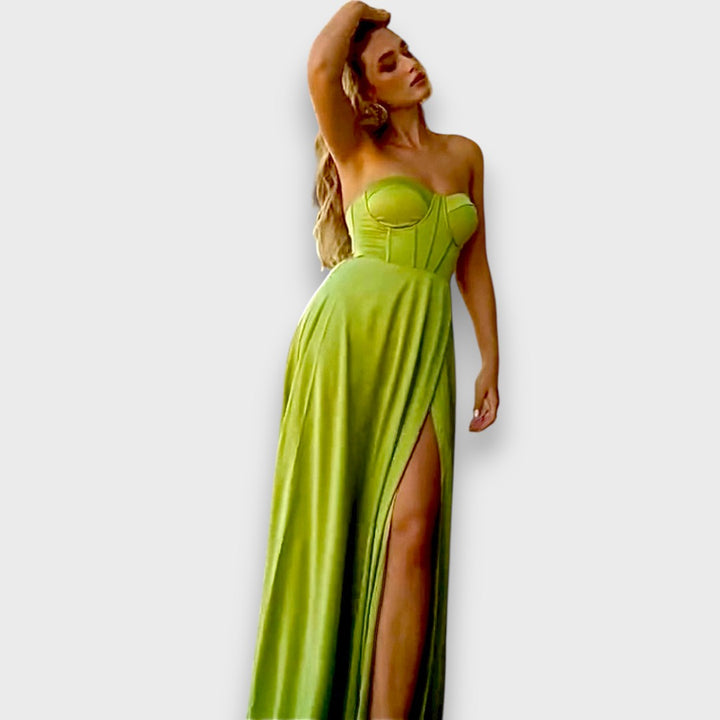Victoria – Robe de soirée sans épaules avec lacets au dos