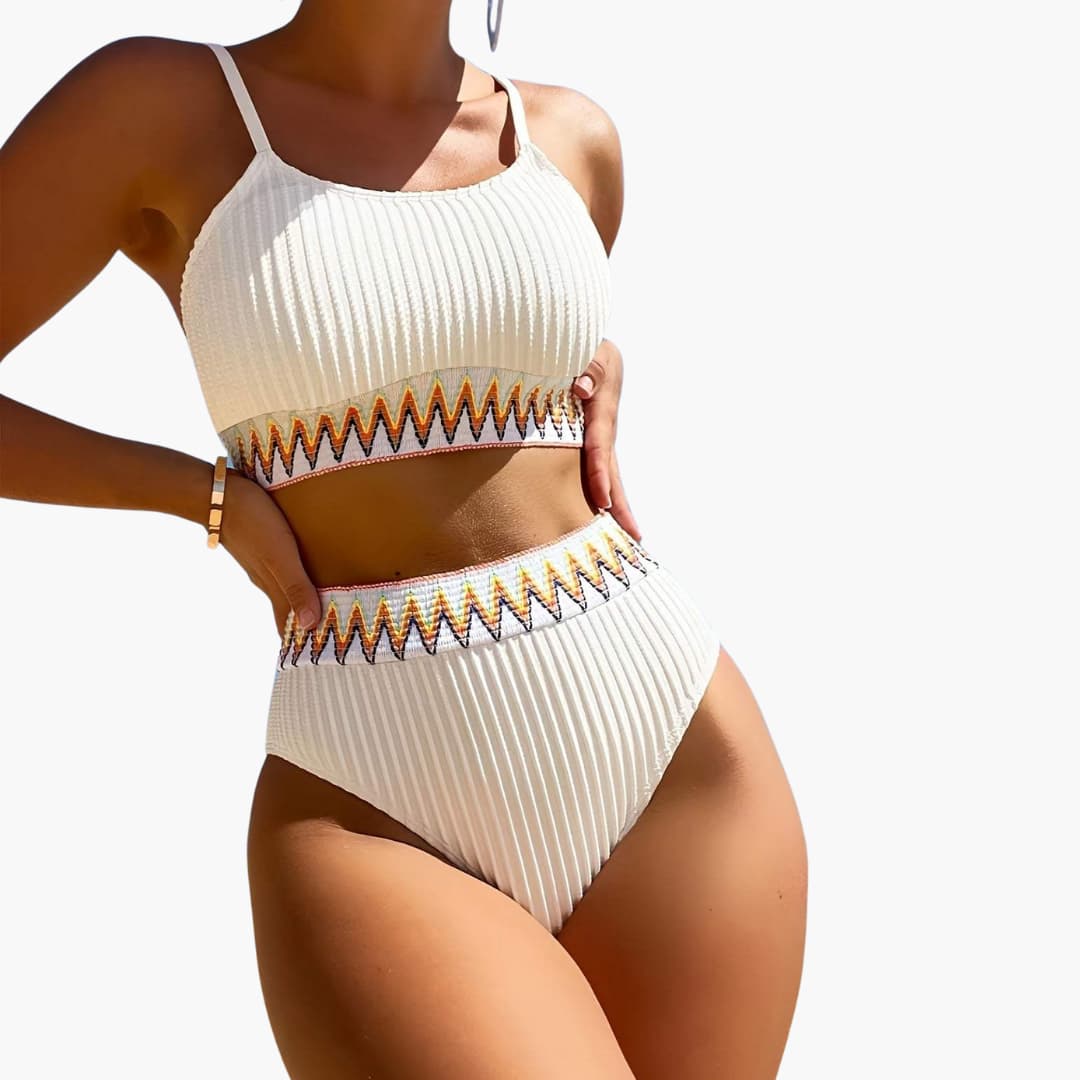Ensemble bikini pour femmes avec haut côtelé et bas de bikini taille haute