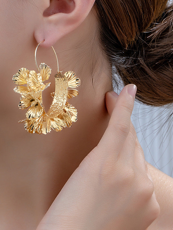 Parure boucles d'oreilles pendantes et boucles d'oreilles géométrique en forme de fleur