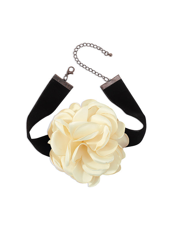 Collier en forme de fleur