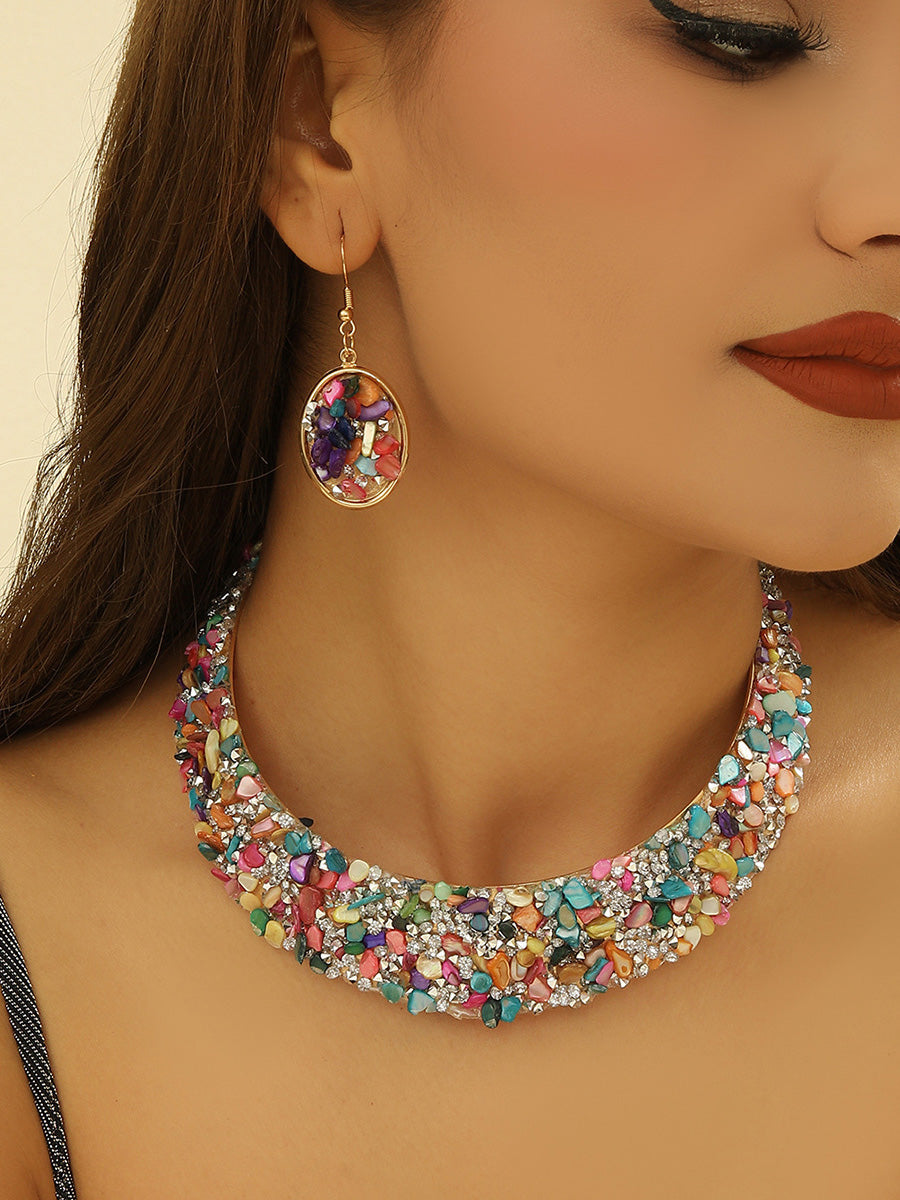 Parure collier et boucles d'oreilles géométrique brillante à coupe irrégulière, à strass