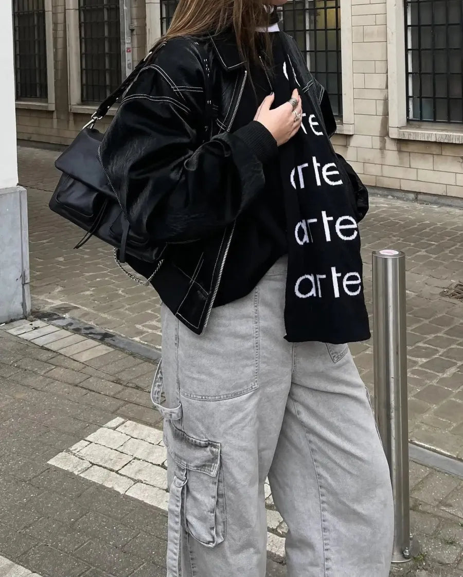 Veste en cuir surdimensionnée, stylée et accrocheuse pour femmes