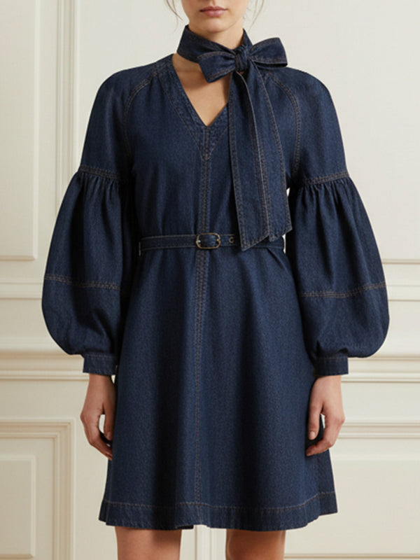 Robe courte à manches longues, à manches bouffantes, avec ceinture, à nœud, à col en V, couleur unie