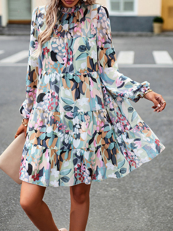 Robe courte imprimée nouée coupe trapèze, taille haute, à empiècements, à col cheminée