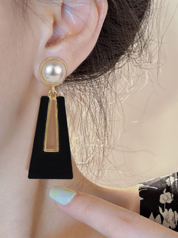 Boucles d'oreilles pendantes géométriques