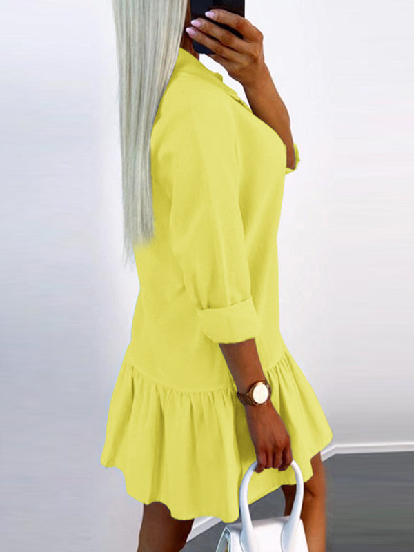 Robe chemise ample boutonnée plissée à manches longues, à empiècements, à col revers, couleur unie