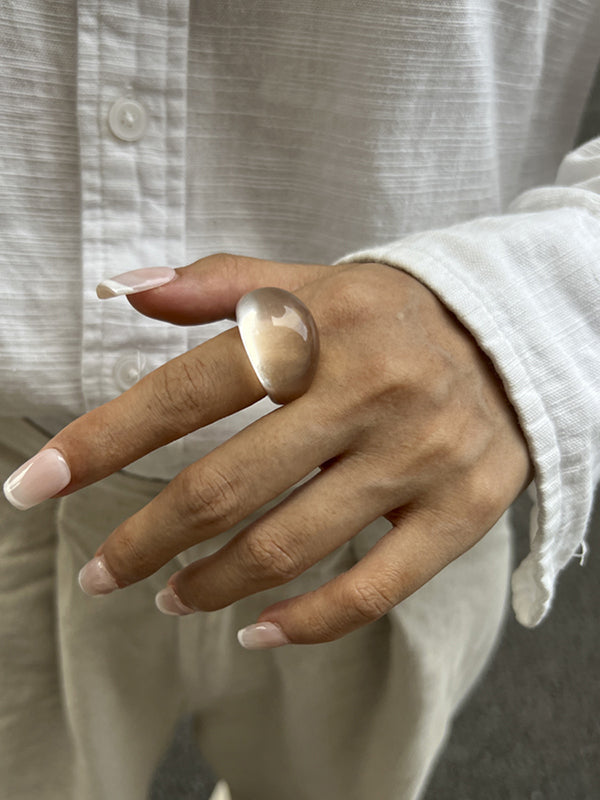 Bague géométrique transparente