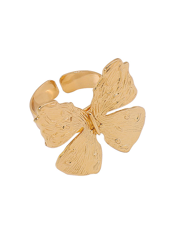 Bague en forme de papillon