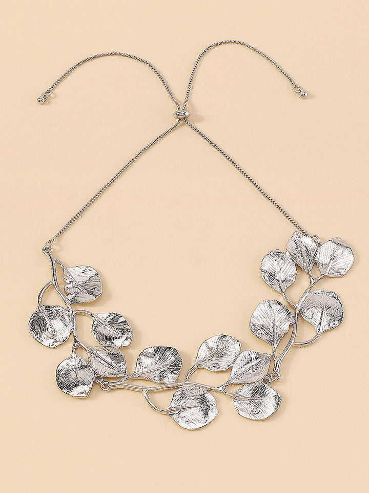 Collier en forme de feuilles