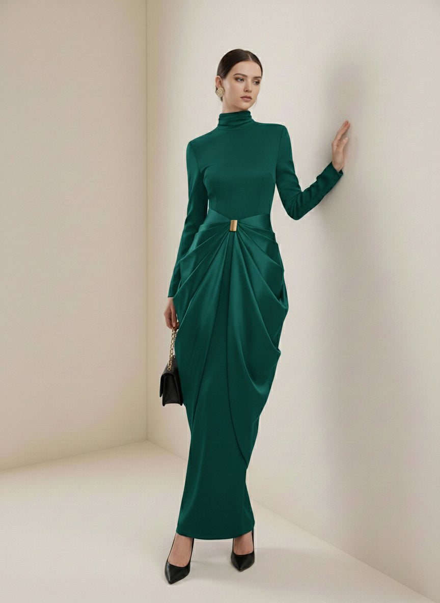 Robe de soirée longue drapée à manches longues, à boucle, à col haut