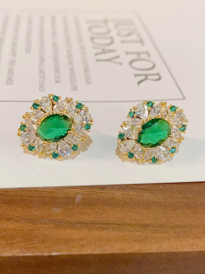 Boucles d'oreilles géométriques à strass