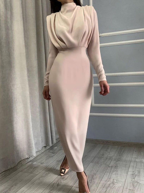 Robe mi-longue plissée taille haute, à manches longues, à col cheminée, couleur unie