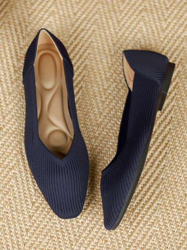 Chaussures à bout carré, couleur unie