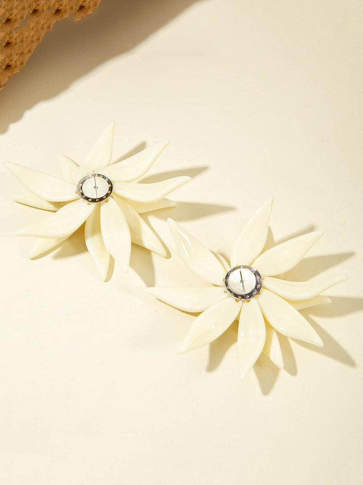 Boucles d'oreilles pendantes en forme de fleur