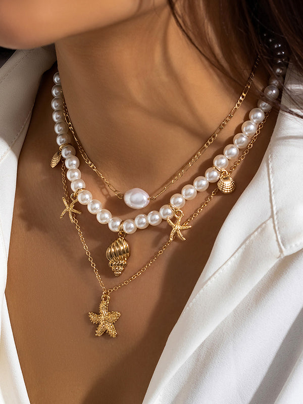 Collier perlé délicat en forme d'animal, à chaîne
