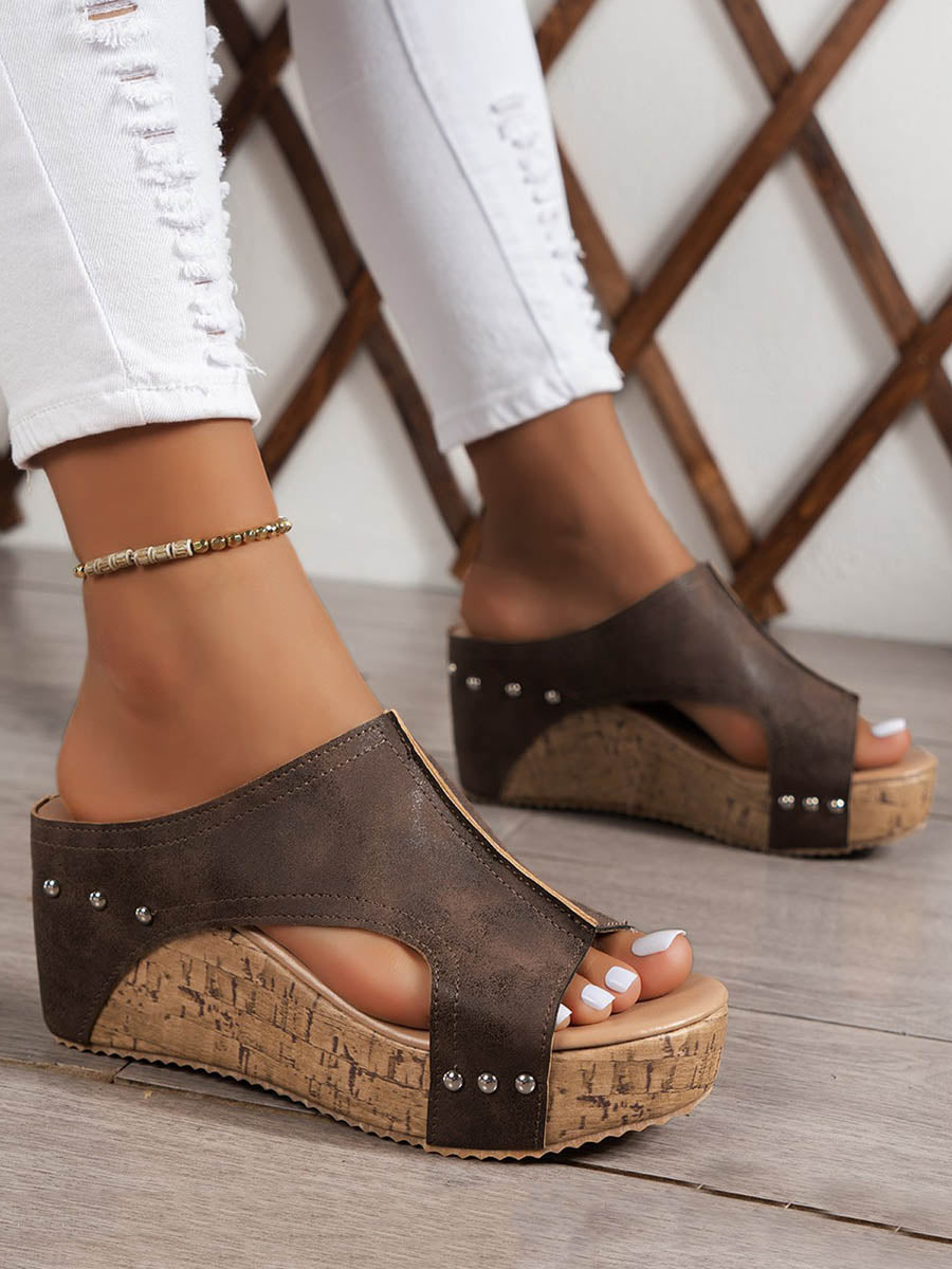 Mules ajourées à bout ouvert
