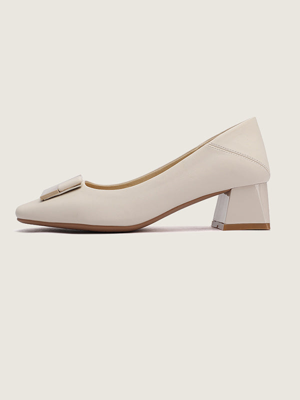 Chaussures élégantes à talons mi-hauts carrés avec boucle carrée