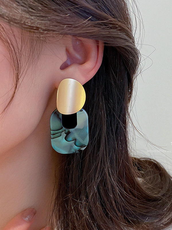 Boucles d'oreilles pendantes géométriques