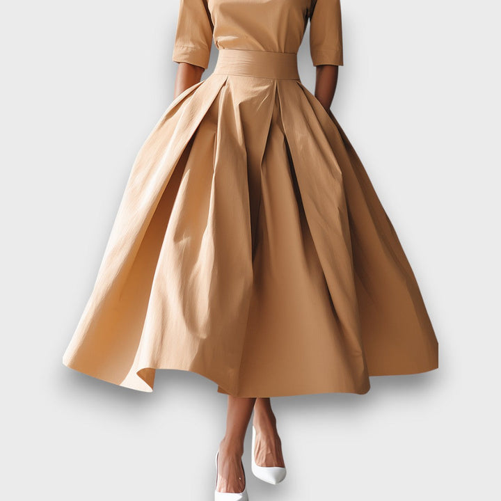 Amarisse – Robe midi en coton structuré