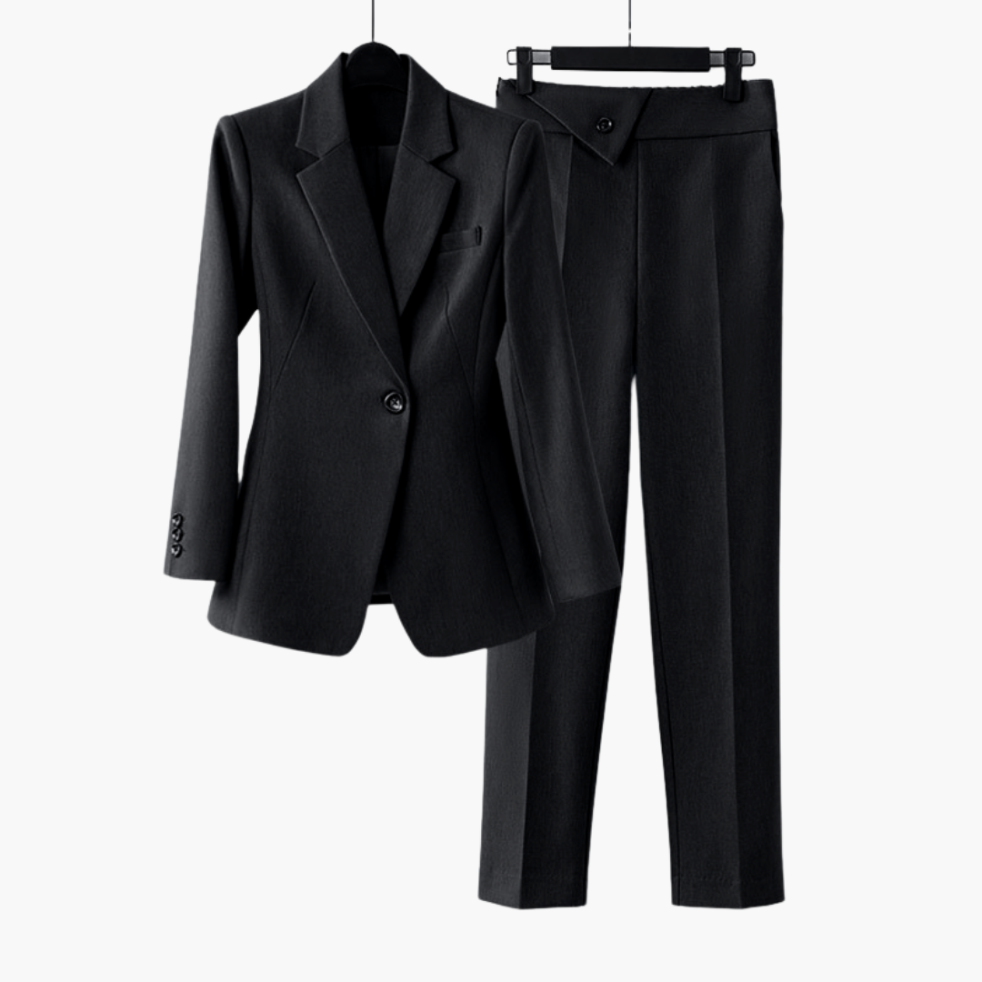 Veste blaser élégante pour femmes - avec pantalon ajusté
